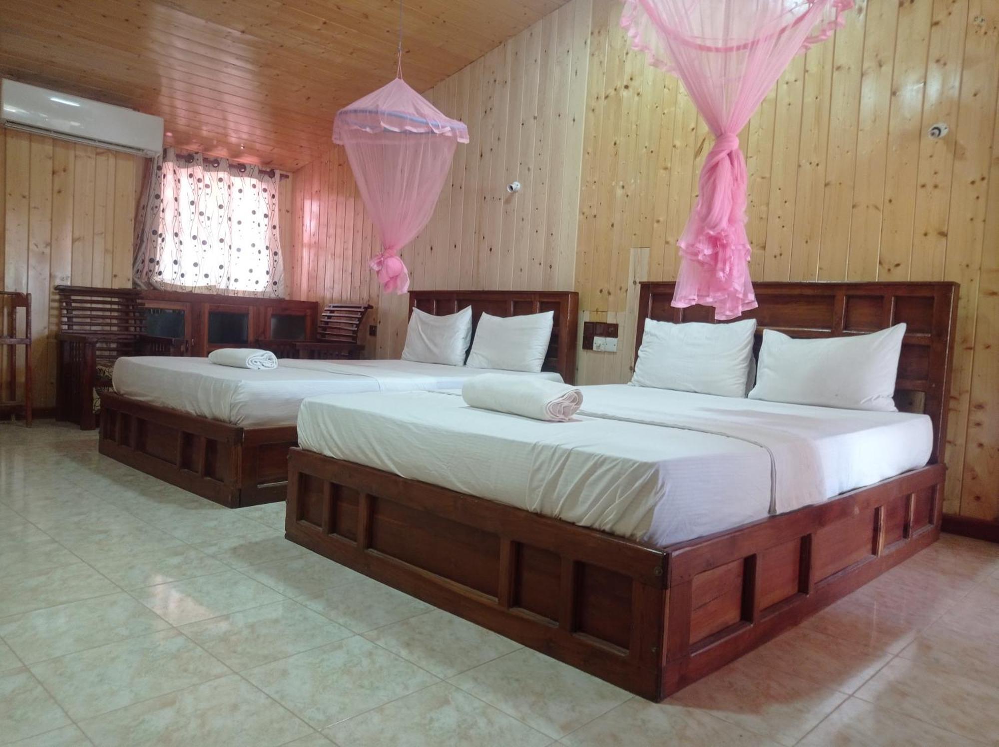 Silver Beach Hotel Trincomalee Ngoại thất bức ảnh