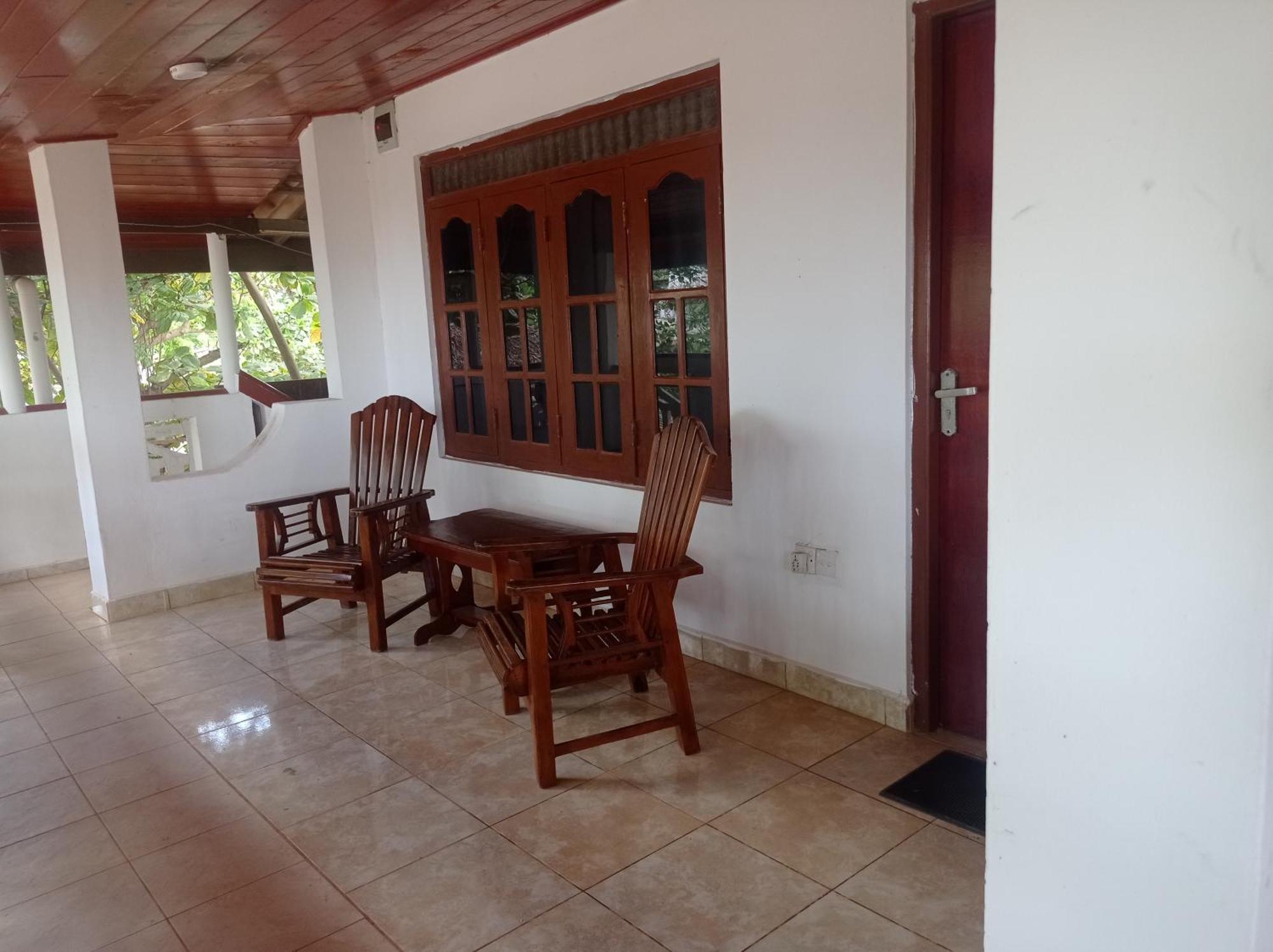 Silver Beach Hotel Trincomalee Ngoại thất bức ảnh