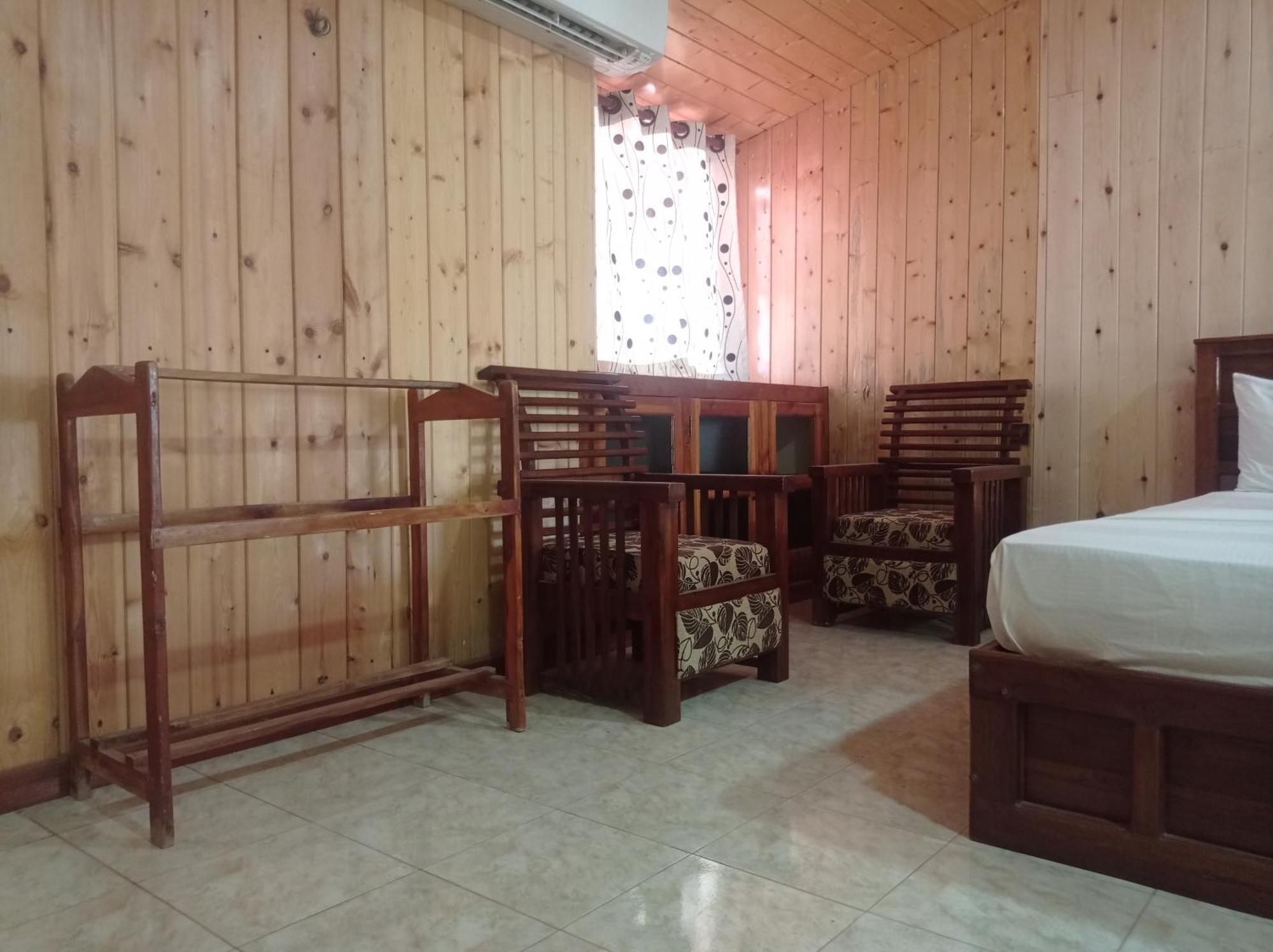 Silver Beach Hotel Trincomalee Ngoại thất bức ảnh