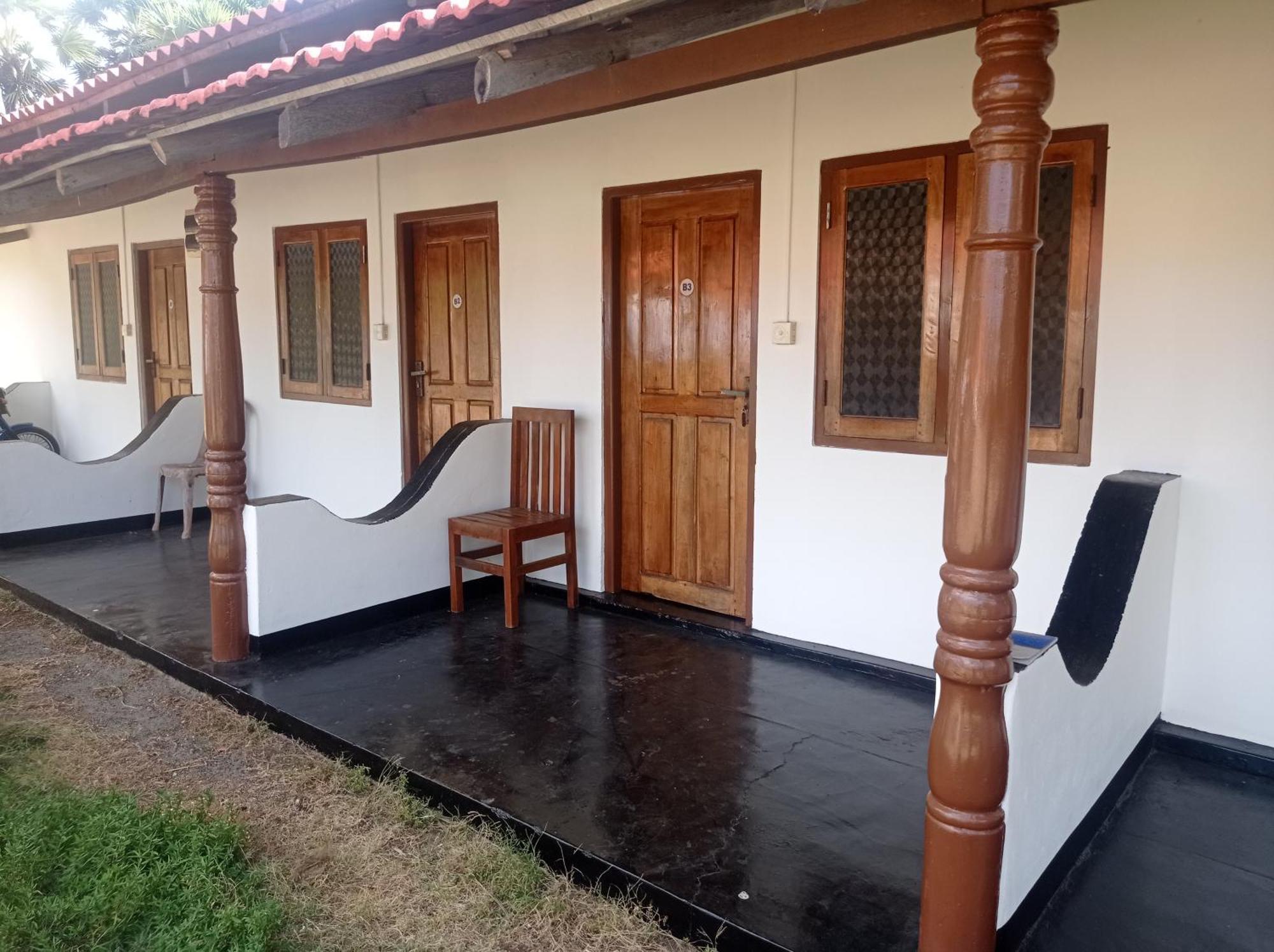 Silver Beach Hotel Trincomalee Ngoại thất bức ảnh