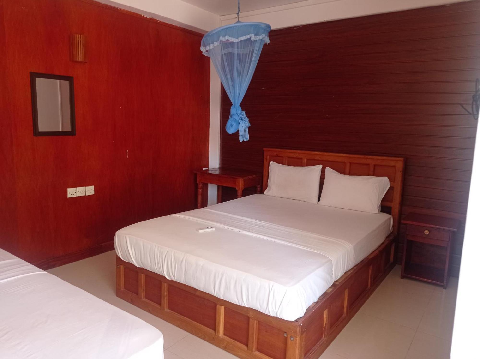 Silver Beach Hotel Trincomalee Ngoại thất bức ảnh
