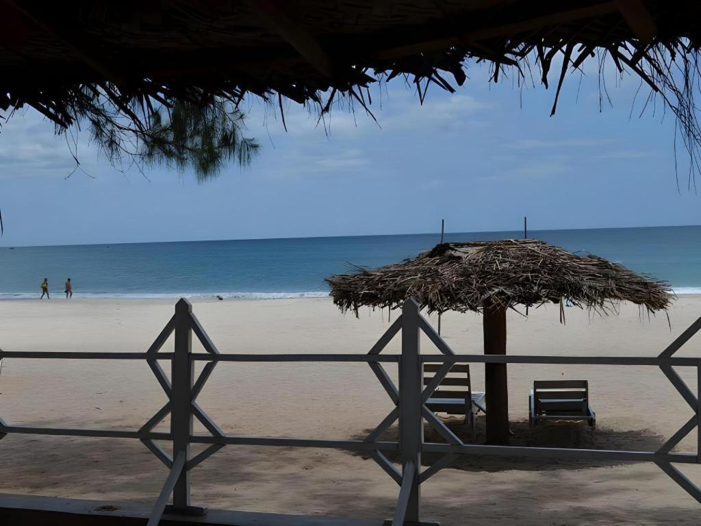 Silver Beach Hotel Trincomalee Ngoại thất bức ảnh