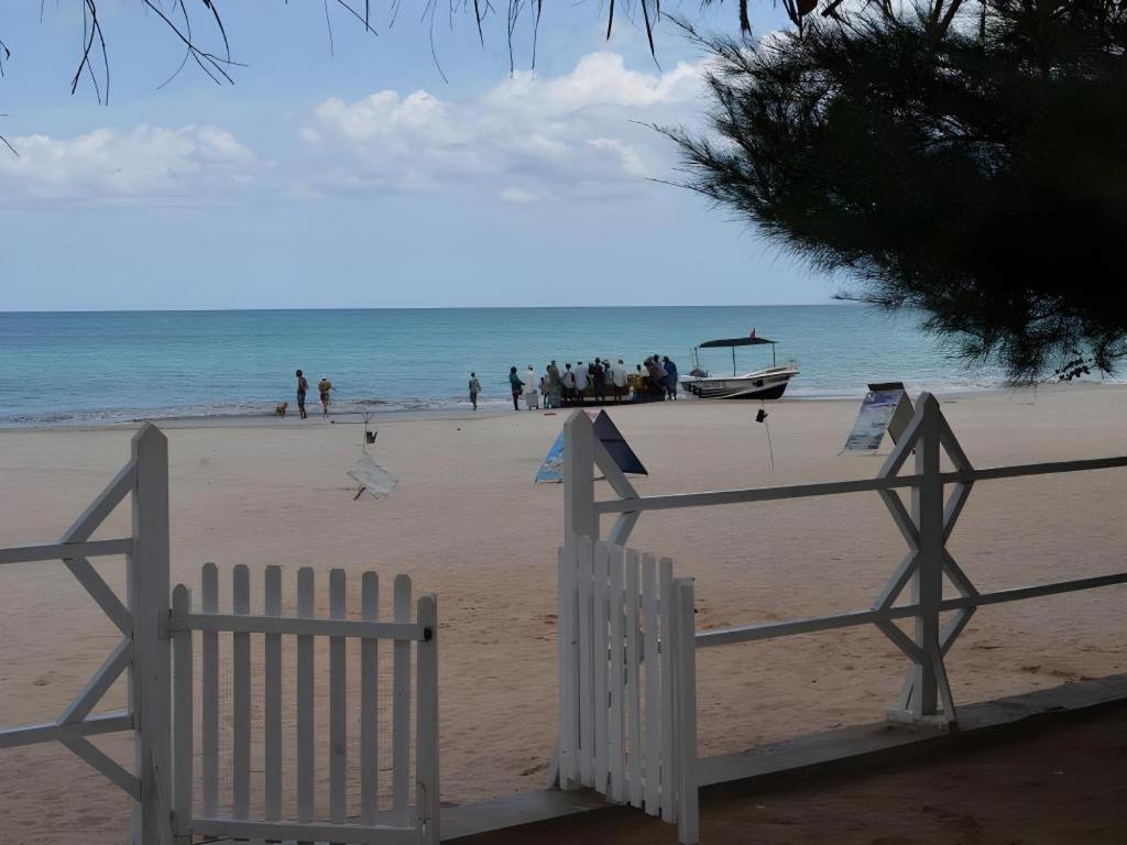 Silver Beach Hotel Trincomalee Ngoại thất bức ảnh